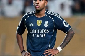 法甲倒计时；费城76人转会期强势反弹；细节引发关注；更衣室稳定；赛季目标并未改变的简单介绍